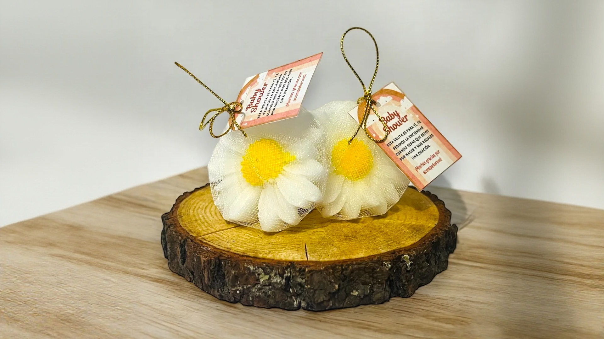 Vela margarita en tul 2